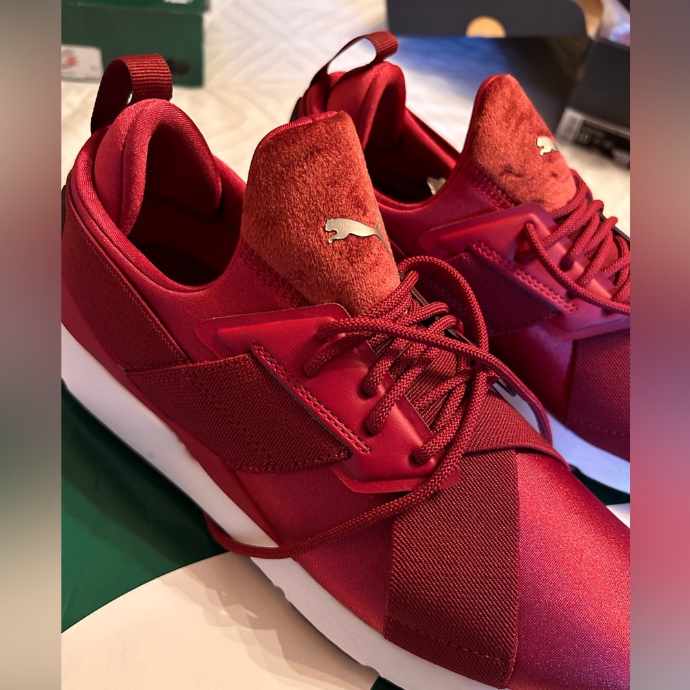 BRAND NEW Puma Muse Satin - Picture 3 of 6
